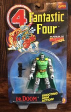 1994 Marvel Fantastic Four DR. DOOM Shooting Arm Figure MOC Sealed Complete