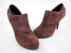 FERGIE WOMEN'S GENERAL TOO BROWN US SIZE 7.5 M - Picture 1 of 8