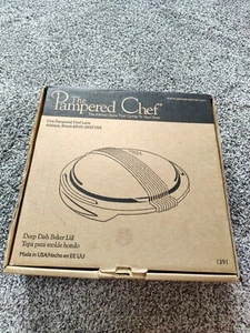 Pampered Chef - Deep Dish Baking Lid - New Open Box-1391 - Picture 1 of 4