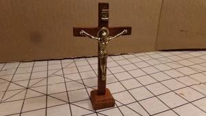 "Estatuilla católica Crucifijo Cruz 4"" madera portátil sobre soporte Liga del Sagrado Corazón" - Imagen 1 de 5