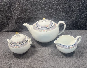 Atemberaubende Wedgwood Waverley Teekanne Set blau, enthält Zucker & Milchkännchen - Bild 1 von 20