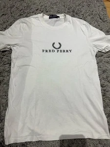 Fred Perry Sports Authentic Short Sleeve Embroidered Logo T-Shirt WHITE Size S - Picture 1 of 4