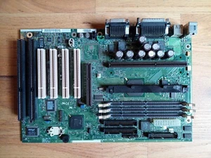 INTEL Slot 1 Motherboard Intel ISA AGP PCI ENONIQ Pentium II - Photo 1/7