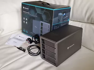 Yottamaster 4 Bay USB 3.0 Hard Drive Enclosure Fr 2.5/3.5" SATA - FOR PARTS - Picture 1 of 9