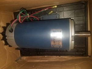 Neu Nautilus C42D40OB1B Antriebsmotor 2,7 PS SM41058 für T714 Laufband - Bild 1 von 2