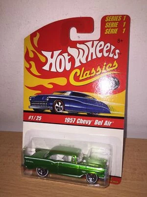 Mattel Hot Wheels Classics 1957 CHEVY BEL AIR #1/25 MOC, 2005 Euro Card - Immagine 1 di 2