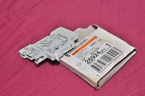 Merlin Gerin Multi9 26924 Auxiliary Contact On/Off Switch 8826924B IEC 60947-5-1 - Picture 1 of 7