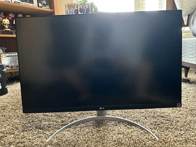 LG 27” IPS 4K UHD Monitor - Black (with VESA DisplayHDR 400) - Image 1 of 4