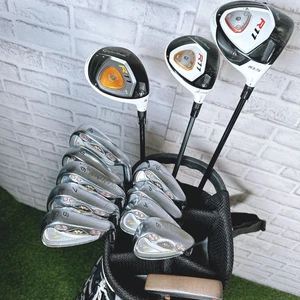 TaylorMade R11 Golf Clubs Full Set TaylorMade Driver Wood Irons w/Bag - Picture 1 of 9