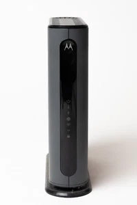 MOTOROLA MG7540 16x4 Cable Modem Plus AC1600 Dual Band Wi-Fi Gigabit Router - Picture 1 of 8