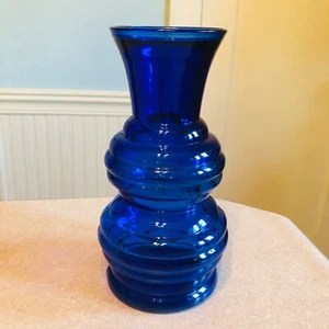 Unique Vintage Cobalt Blue Tall Curvy Vase Art Glass Marked USA - Picture 1 of 5