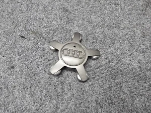 WHEEL CENTER COVER CAP ASSEMBLY OEM 55K 10-24 AUDI A6 A7 A8 S6 S7 S8 4.0L - Picture 1 of 5