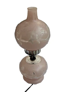 1930s Lamp Gone With The Wind Hurricane Victorian Floral Design Pink Frosted VTG - Picture 1 of 14
