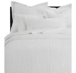 Crate & and Barrel Twin PENINSULA Duvet Cover-NIP & Euro Sham-NWOT-WHITE - Picture 1 of 5
