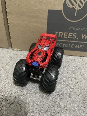 Hot Wheels Monster Jam Truck 1:64 Spider Man Diecast Marvel Monster Truck - Image 1 of 4