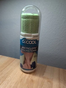 Toalla de enfriamiento O2COOL ArctiCloth Sport VERDE 13x33" absorbente de humedad reutilizable - Imagen 1 de 4