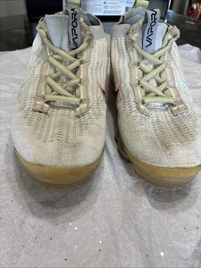 Nike Air Vapormax 2021 Flyknit DQ7633-100 Men’s 9.5, Women’s 11, Used Pair - Picture 1 of 8