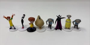 Hotel Siebenbürgen 2 Mini Figuren 8 Stück - Bild 1 von 5