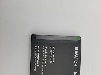 Correa deportiva Apple Watch Nike 38 mm 40 mm 41 mm platino puro/negro MX8D2AM/A Foto 1 de 3