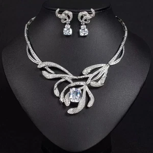 Swarovski Zirkonia Braut Halskette und Ohrringe Set - Bild 1 von 6