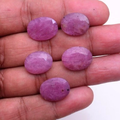 5 Pcs Natural Mozambique Ruby Untreated Oval Cut Dazzling Red Loose Gemstones - Image 1 of 4