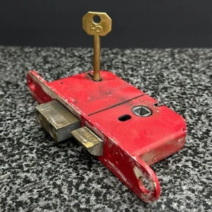 ANTIQUE RED MORTICE DOOR LOCK WITH BRASS KEY – INDUSTRIAL VINTAGE HOME HARDWARE - Picture 1 of 6