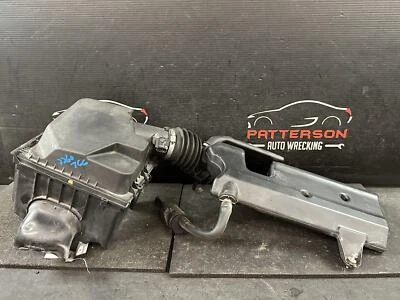 CADILLAC SRX 3.6 12-16 FILTRO ADMISIÓN AIRE CAJA CON TUBOS Y MEDIDOR Foto 1 de 4