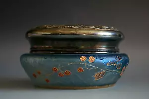 SCATOLA IN VETRO CAMMEO FRANCESE ART NOUVEAU DAUM CON COPERCHIO ARGENTO - Foto 1 di 6