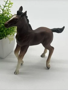 Napco Playful Colt Brown Black Mane White Socks Legs Figurine M450 6" Japan Vtg - Photo 1 sur 8