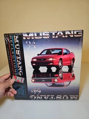 Rompecabezas Springbok 500 piezas Ford Mustang Reflections 1964 1/2 y 1994 NUEVO sellado Foto 1 de 4