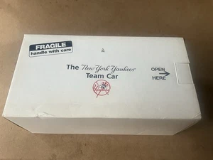 Danbury Mint NY Yankees 1961 World Series Champions Ford Thunderbird Auto - Bild 1 von 13