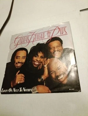 Gladys Knight And The Pips ‎– Lovin' On Next To Nothin' .    7"  NM/EX - Image 1 of 2