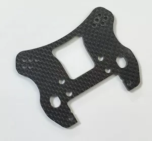 Kyosho Inferno Neo 2.0 KOHLEFASER VORNE STOSSTURM (4 mm) 10765 RTR NITRO 0,21 - Bild 1 von 1