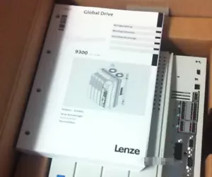 1PZ Convertitore di frequenza Lenze EVS9330-EKV004 nuovo in scatola spedizione celere - Foto 1 di 4