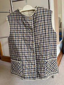 Aquascutum Vintage reversible quilted gilet size 12 - Picture 1 of 9
