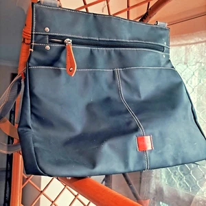 PacaPod Baby Bag - Picture 1 of 19