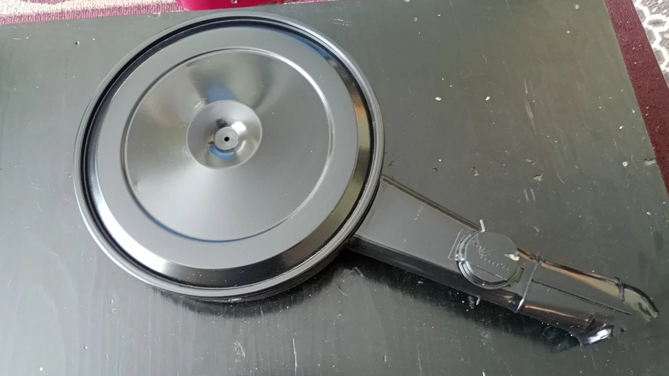 Air Cleaner Assembly Oldsmobile 98 455 - Image 1 of 4