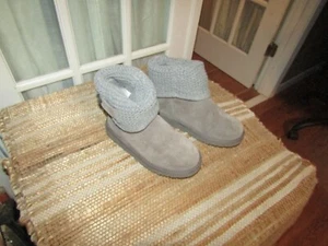 UGG KID'S 1013859K GREY TAUPE YOUTH ANKLE BOOTIES SIZE 3 UK 2 - Picture 1 of 8