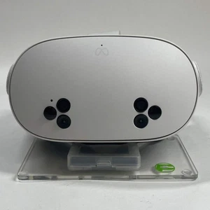 Meta Quest 3S 256GB Standalone All-in-One VR Headset P97 - Picture 1 of 20