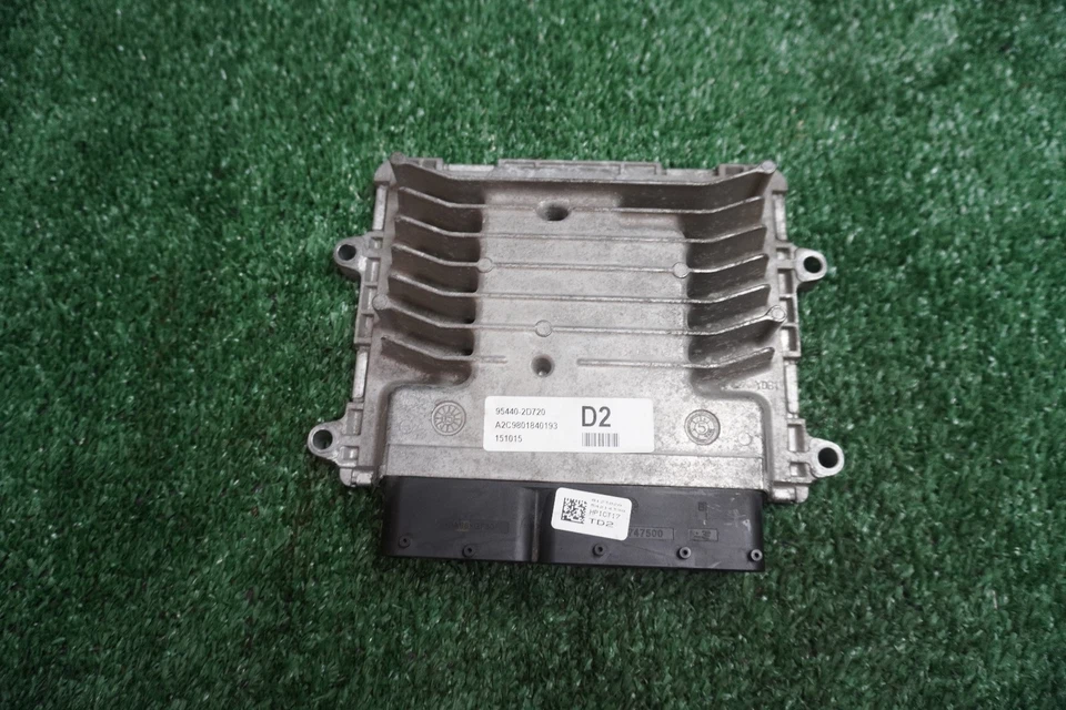 2016 2017 HYUNDAI TUCSON 1.6L ENGINE CONTROL MODULE ECM TCU OEM 954402D720 - Image 1 of 4