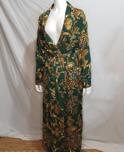Victoria's Secret 100% Silk Kimono Robe Medium Green Gold Chrysanthemum Floral - Picture 1 of 6