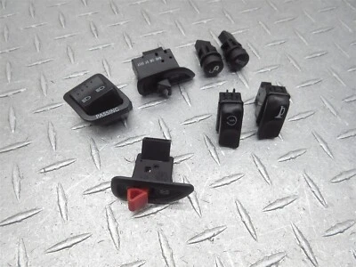 Lote Piaggio Liberty 150 S 150S 2021 16-23 interruptor mixto bocina de paso modo bloqueo Foto 1 de 4