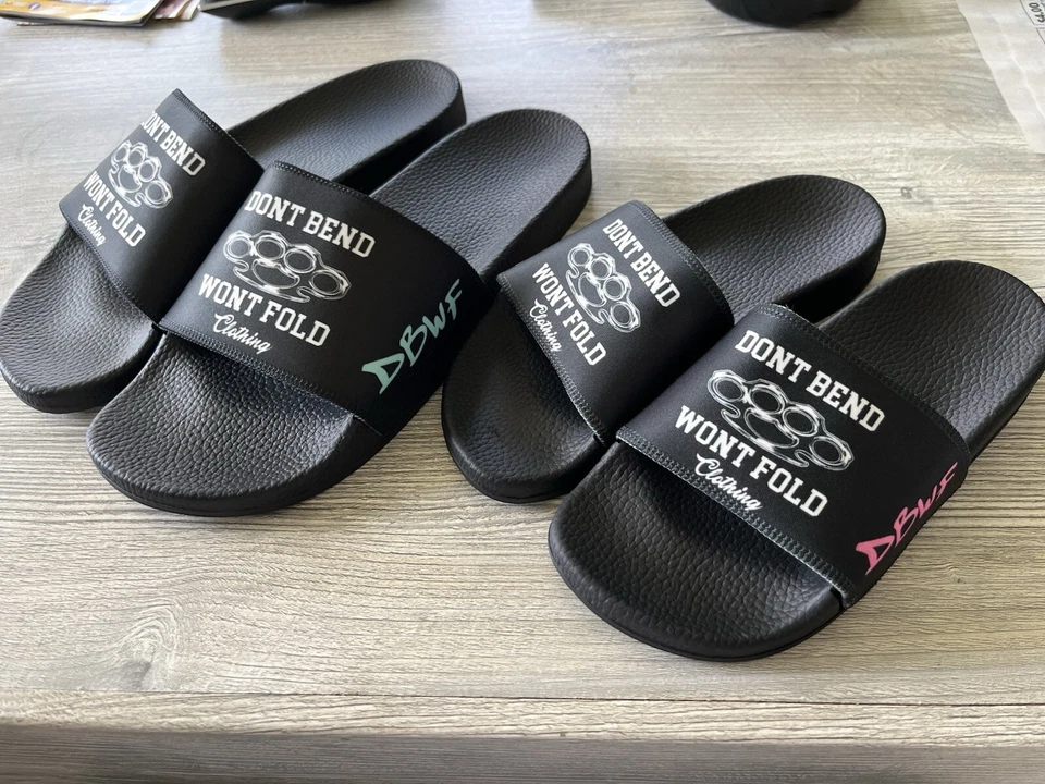 Toboganes de ropa Dbwf “Jesús Cruceros” Foto 1 de 1