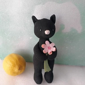 Jellycat London ~ MINI MESSENGER CAT ~ Plüschtier 6 Zoll schwarze Katze mit Blume ~ schön - Bild 1 von 14