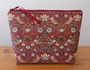 William Morris Toiletries Bag Strawberry Thief Make Up Cosmetic Bag Birds Floral - Picture 1 of 7