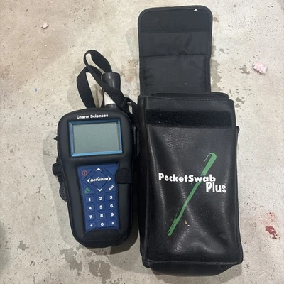Sistema de detección de luminómetro de hisopo de bolsillo Charm Sciences NovaLUM Foto 1 de 3