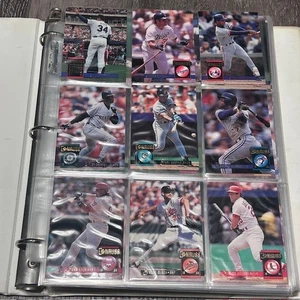 1994 - DONRUSS BASEBALL - SERIE 1 - SET COMPLETO 330 CARTE IN RACCOGLITORE - Foto 1 di 7