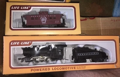 HO Life Like Steam Loco Train PENNSYLVANIA 2584 Caboose 461781 91351 8538 8389 - Image 1 of 2