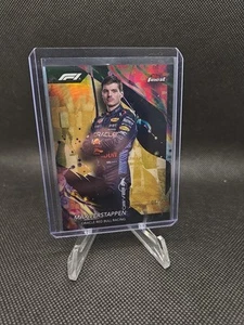 2024 Topps Finest F1 Max Verstappen refractor de oro poco común/25 Red Bull - Imagen 1 de 2