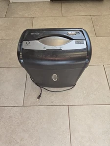 Casemate WM675XB trituratore sicuro per carta e carte di credito con contenitore usato testato! - Foto 1 di 3